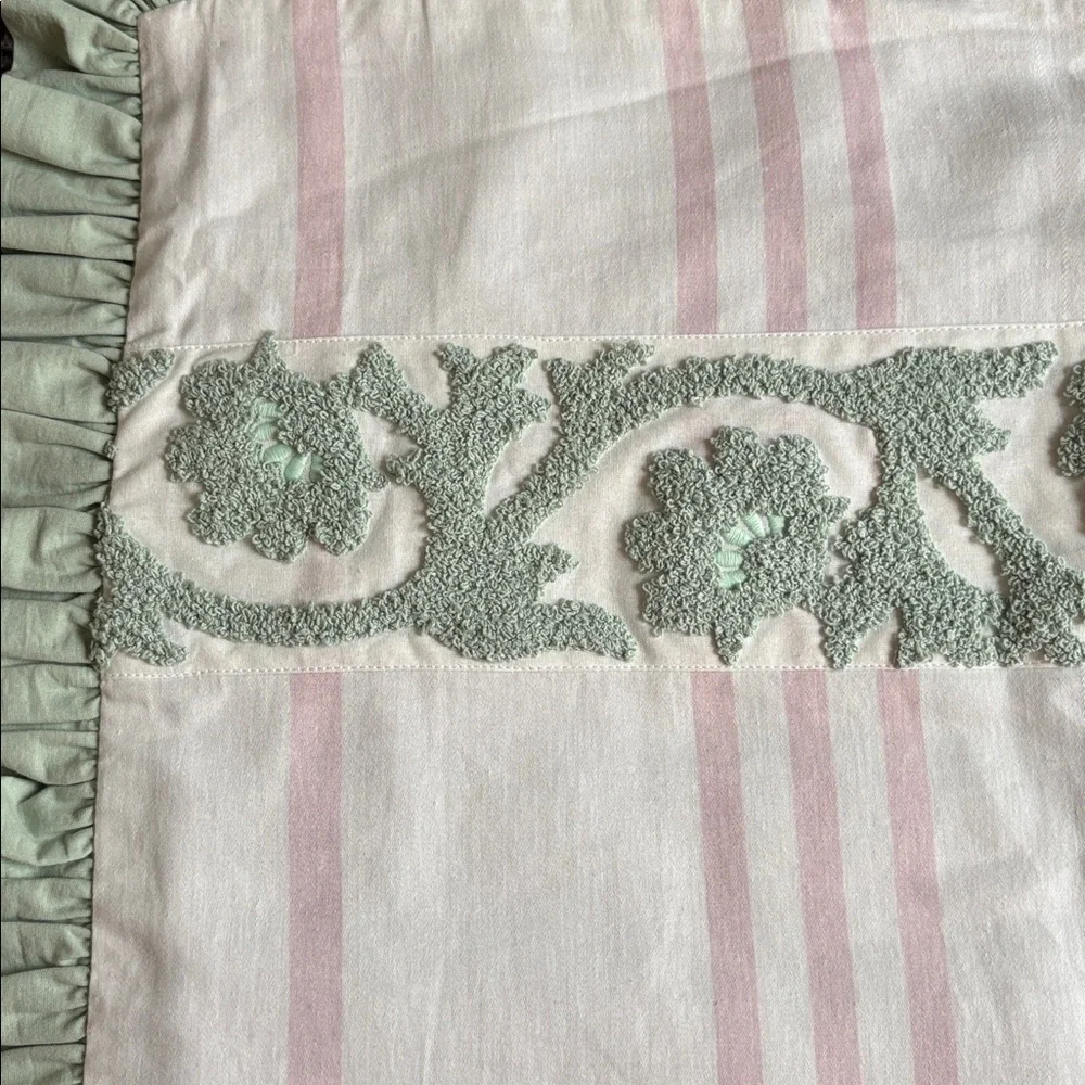 Williams-Sonoma Pillow Shams Set